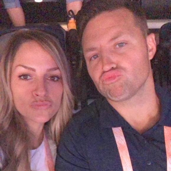 Meet your Posher, Andee - Picture 2 of 2